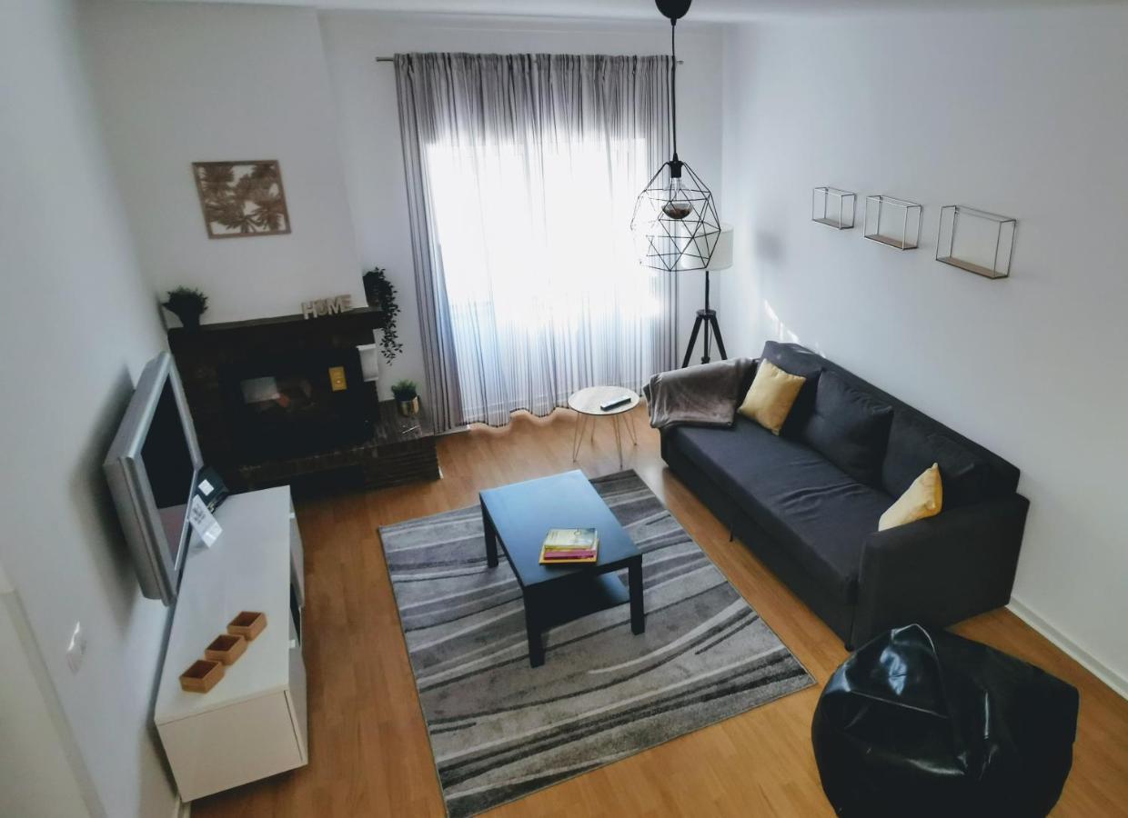 Villa Coimbra - Casa Inteira Bagian luar foto