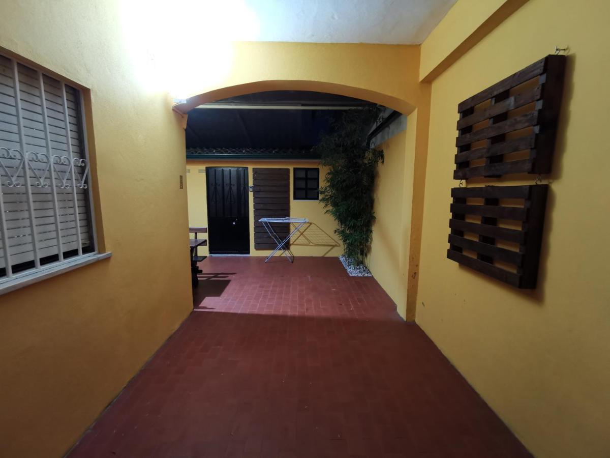 Villa Coimbra - Casa Inteira Bagian luar foto